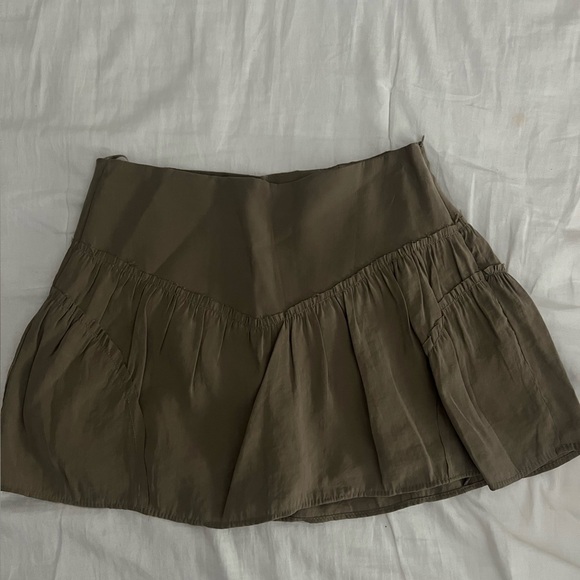 Zara Fluid Skirt - Picture 2 of 5